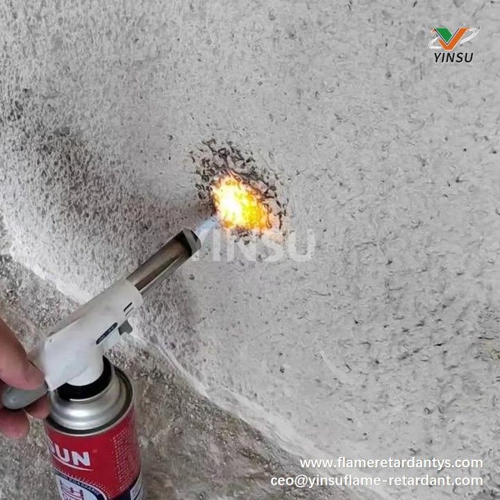 Prévenir les incendies avant qu’ils ne s’enflamment : la mousse, le mystérieux acier qui sauve la force dans les scènes d’incendie